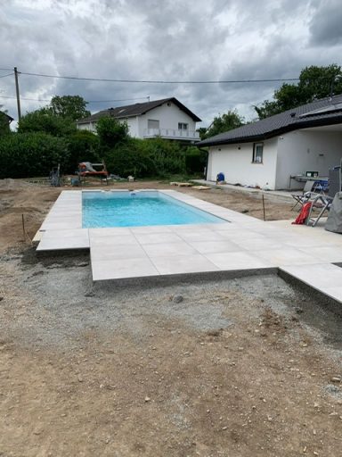 Poolbau, Plattenbau für Terrasse